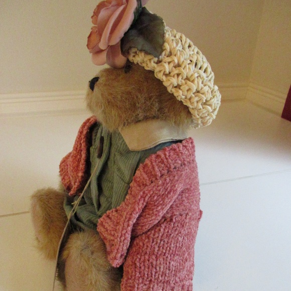 "Bailey" Retired Boyds Bear  #9199 - Picture 2 of 10